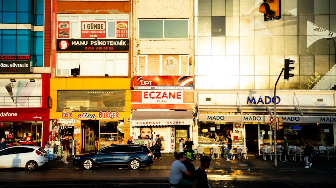 busy commercial street